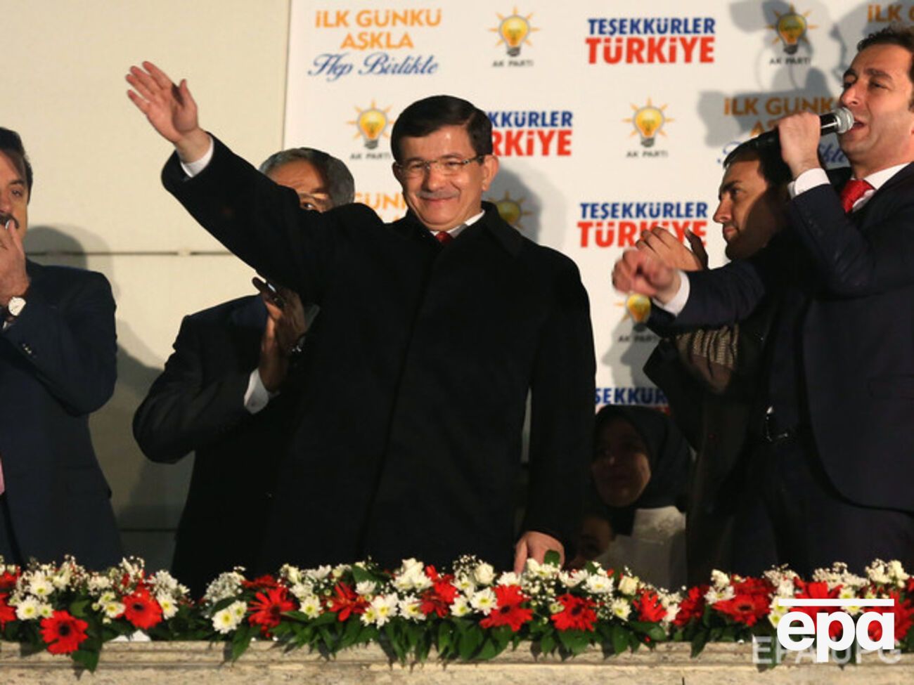 Премьер Турции заявил о победу своей партии на выборах