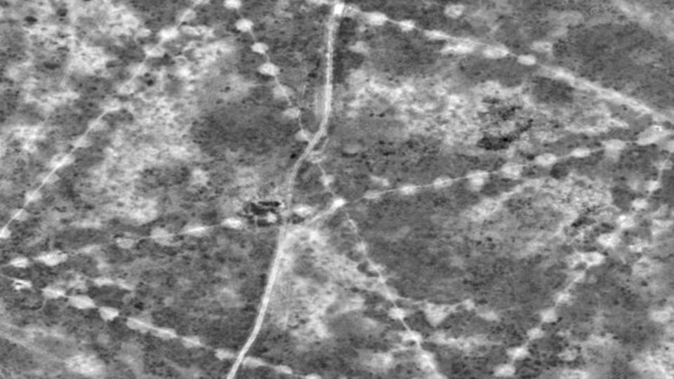 Странные узоры обнаружили в степях Казахстана