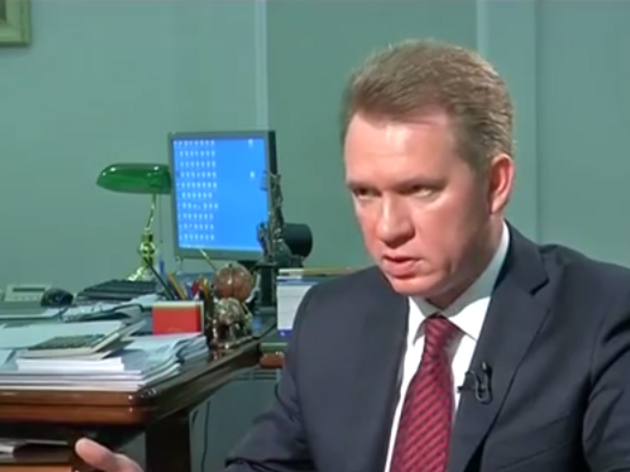 Нынешняя ЦИК работает легитимно, утверждает ее глава Михаил Охендовский