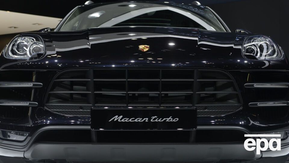 Porsche отзывает тысячи автомобилей