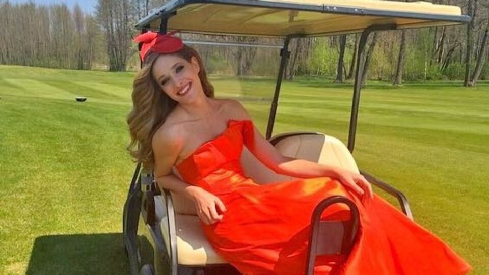 Осадчая пока не прокомментировала слухи о своей второй беременности