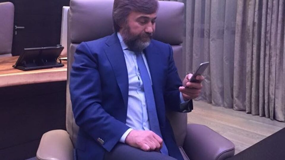 Загорулько: Вадим Новинский в киевском офисе читает сообщения "о том, что он покинул страну"