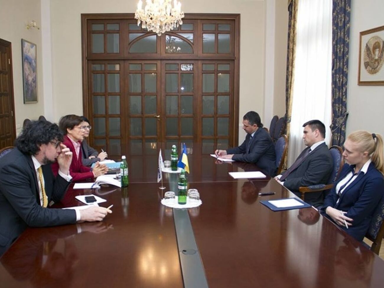 Глава МИД Украины провел встречу с верховным комиссаром ОБСЕ по делам нацменьшинств Астрид Торс