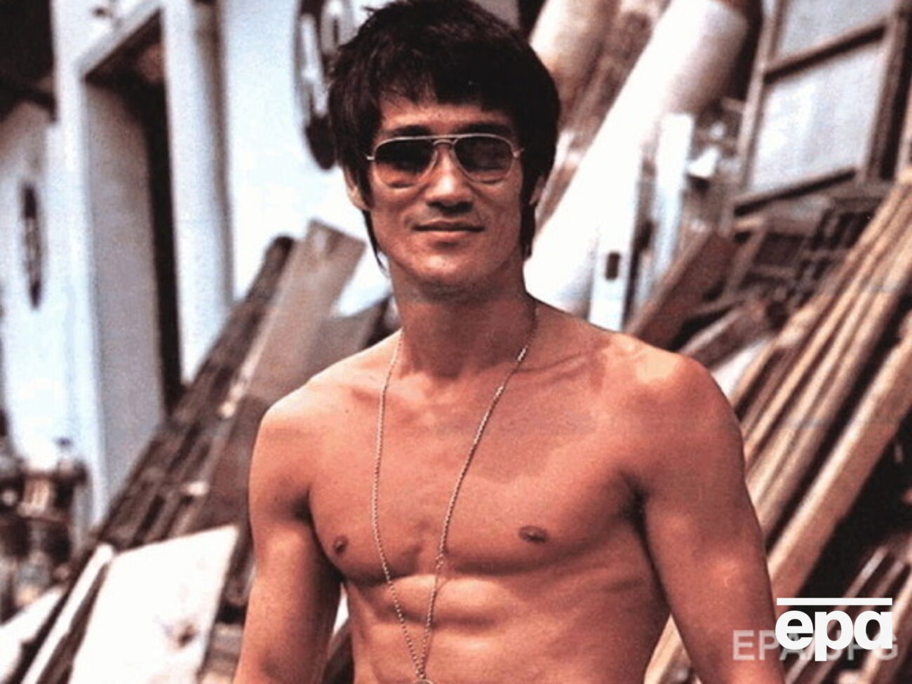 В биографическую ленту о Брюсе Ли, возможно, включат вымышленные сцены