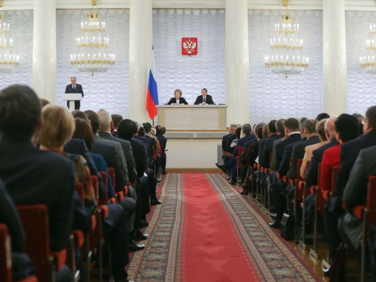 Участники собрания отметили необходимость предпринимать необходимые меры по профилактике экстремизма