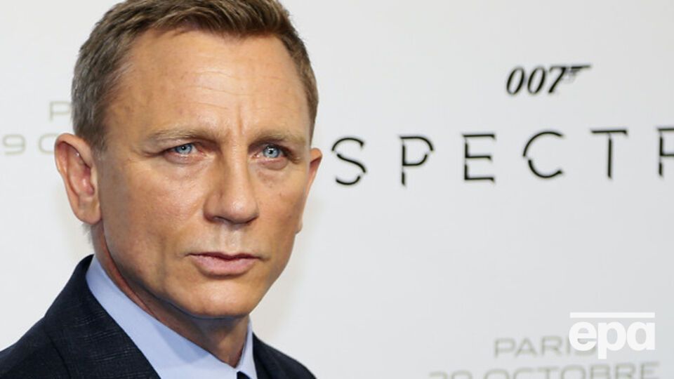 Персонаж Крейга убил героиню Джуди Дэнч в одном из сценариев "Джеймса Бонда"