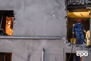 Завалы жилища на улице Корбийон в Сен-Дени, где прятался Абауд, продолжают разбирать