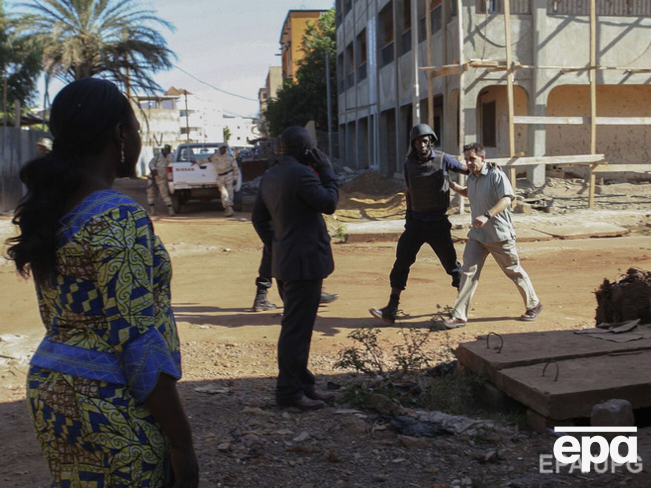 После освобождения заложников спецоперация продолжилась