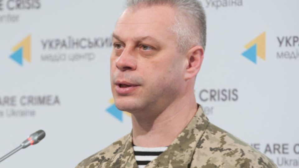 Лысенко: Фиксируется повышенное напряжение обстановки в районе донецкого аэропорта, Песок и Авдеевки