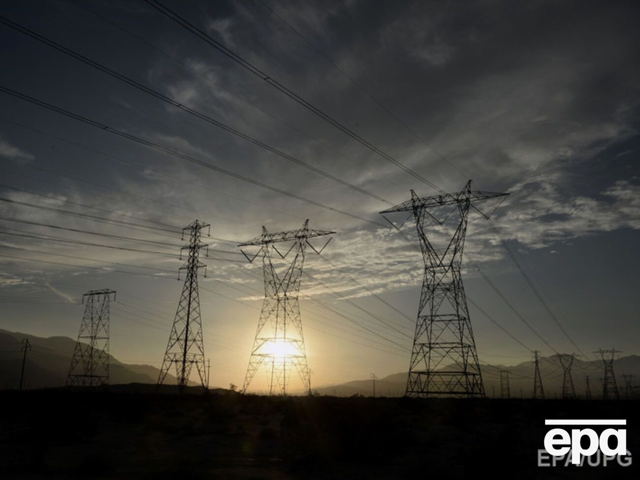 Крым полностью обесточен