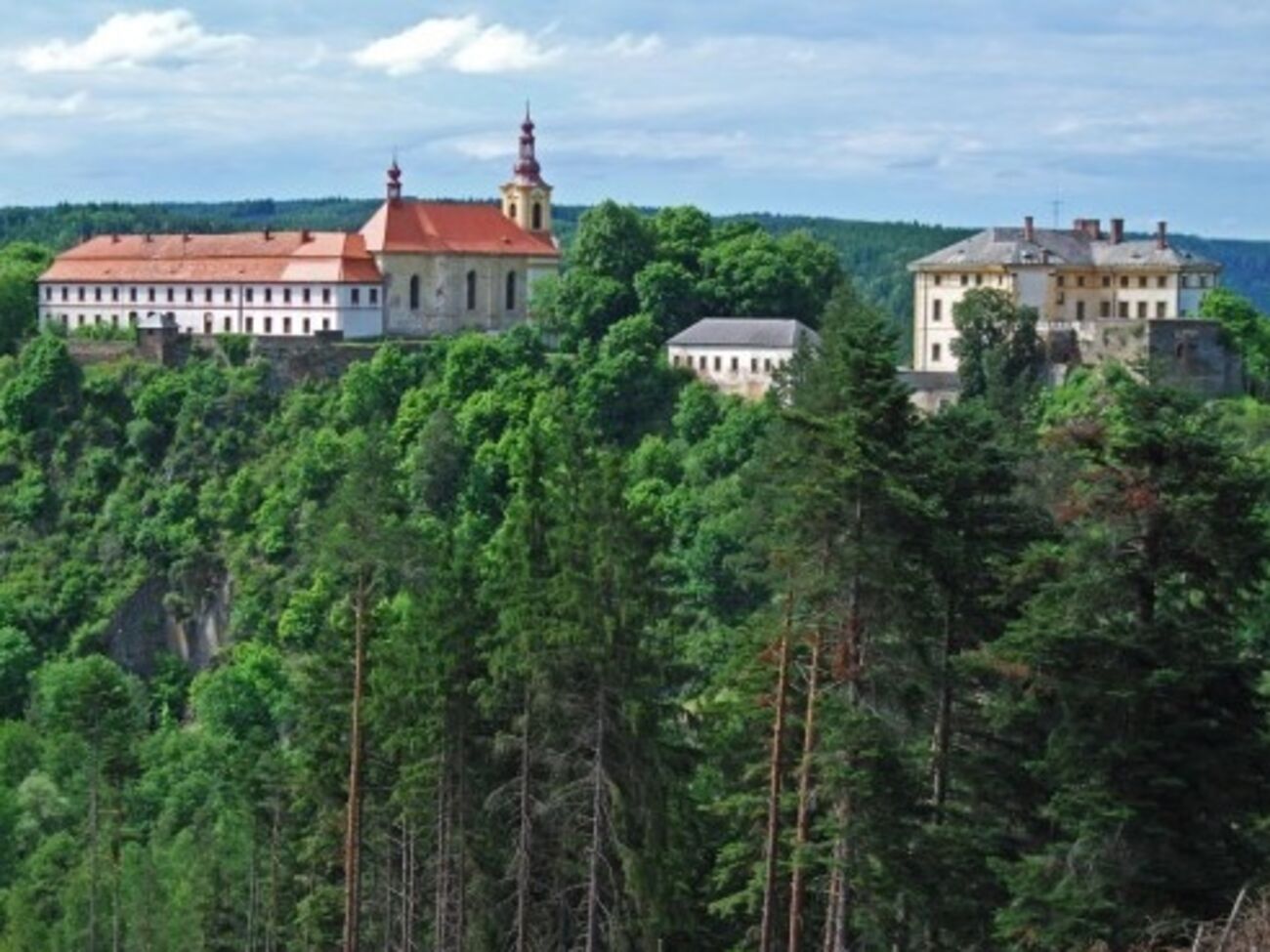 В чешском городе Рабштейн с населением 20 человек есть важный памятник архитектуры &ndash;&nbsp;замок