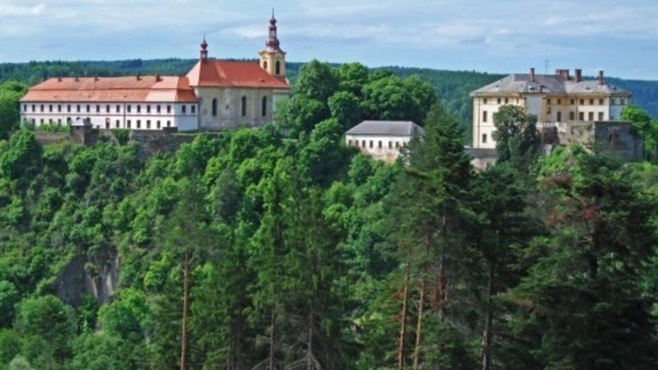 В чешском городе Рабштейн с населением 20 человек есть важный памятник архитектуры – замок