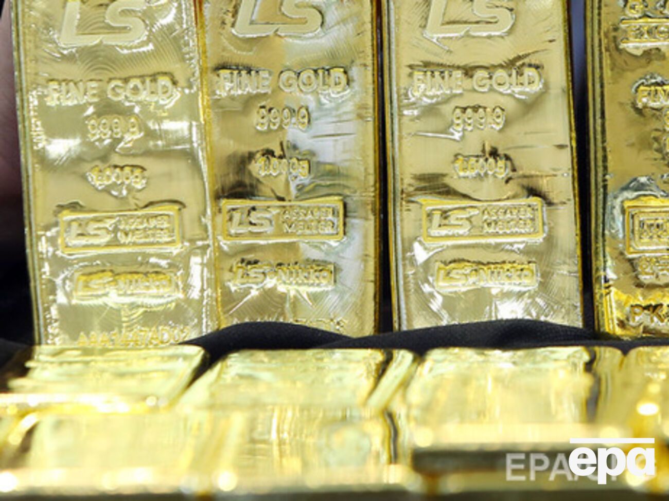 Золотовалютные резервы РФ вновь падают&nbsp;&nbsp;&nbsp;