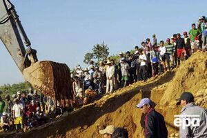 Спасательные работы на нефритовом прииске в Мьянме продолжаются