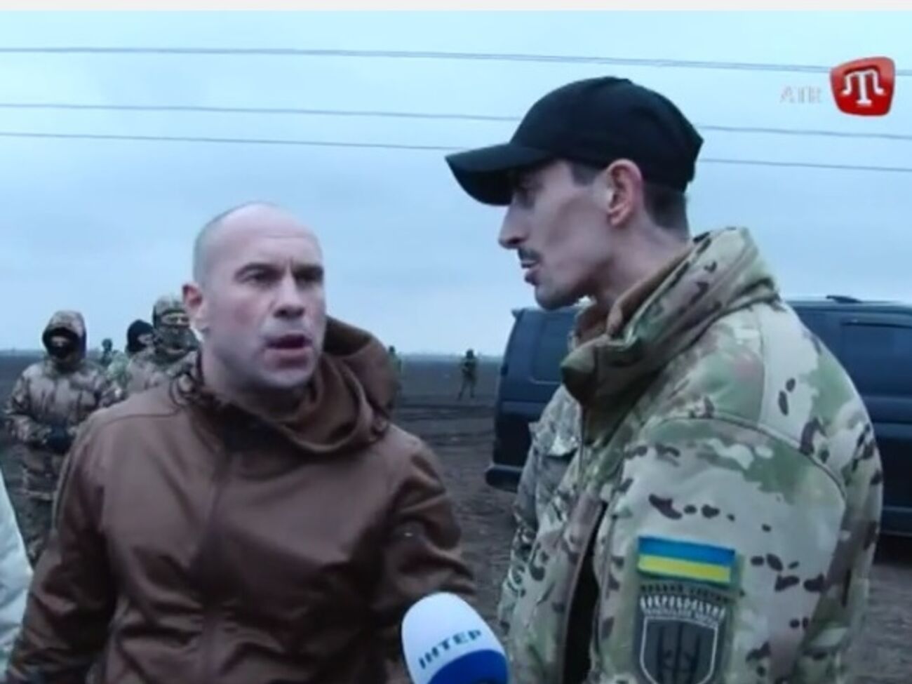 Конфликт силовиков с активистами по блокаде Крыма