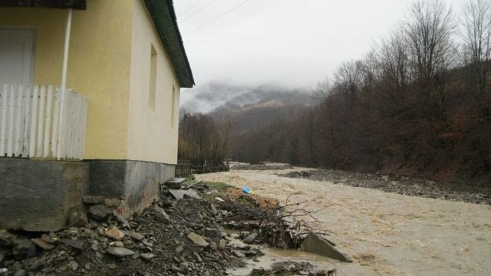 В ГСЧС сообщили, что прекратили противопаводковые работы в связи с наступлением темноты