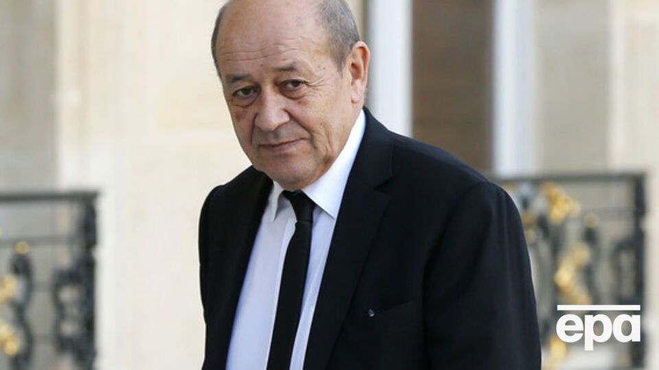 Ле Дриан призвал уничтожить "Исламское государство"