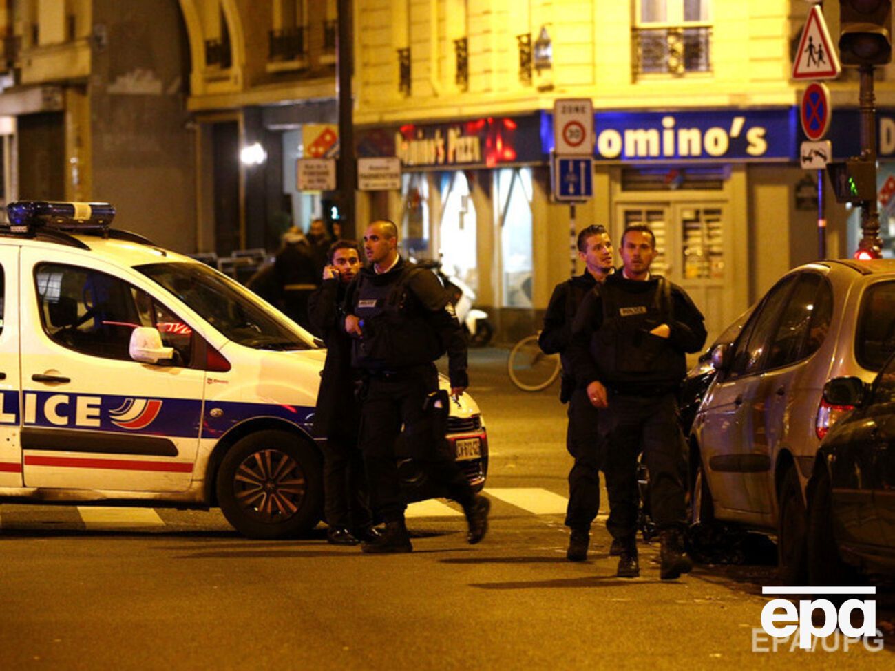 Полиция объявила в розыск третьего подозреваемого в организации терактов в Париже