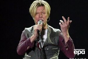 Клип переполняют мистические и библейские мотивы