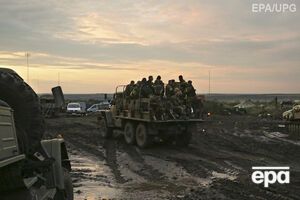 Под Мариуполем украинские военные уничтожают неразорвавшиеся боеприпасы