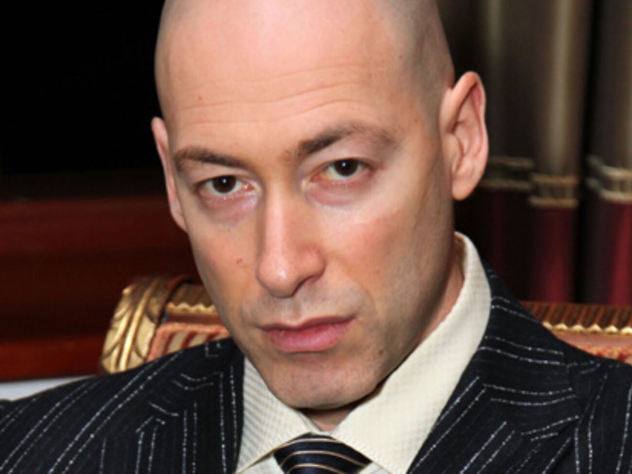 Дмитрий Гордон: Столько людей погибло, части территорий нет, Украина по-прежнему в подвешенном состоянии. Где результаты новой власти? Ничего не изменилось!