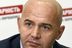 Замглавы фракции БПП поддерживает уменьшение финансирования научных исследований