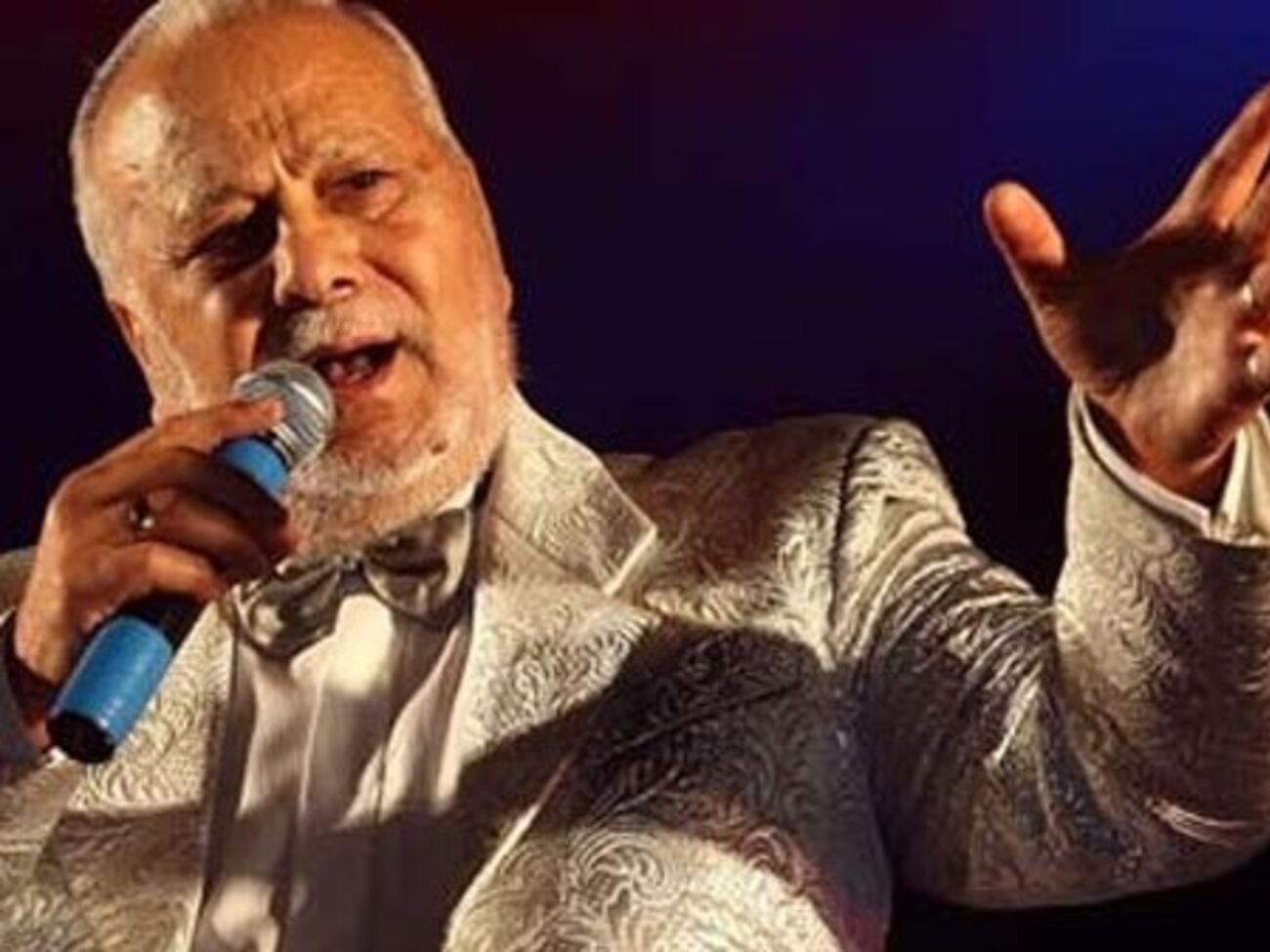 Бедрос Киркоров: Жена живет в другом городе!