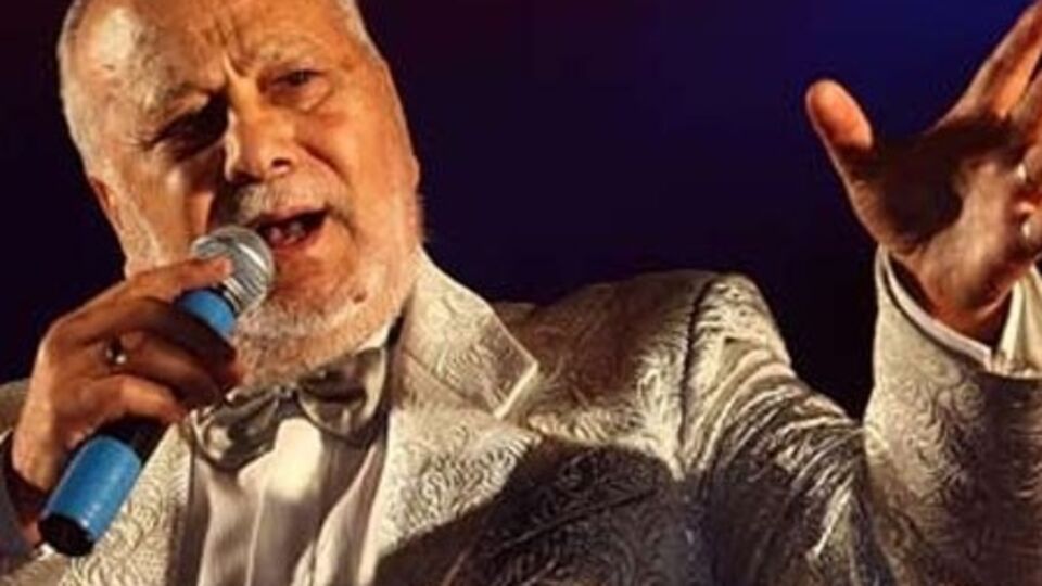 Бедрос Киркоров: Жена живет в другом городе!