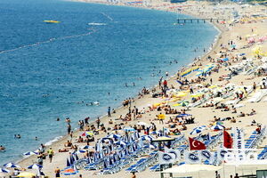 В Турции находятся около 10 тыс. туристов из России