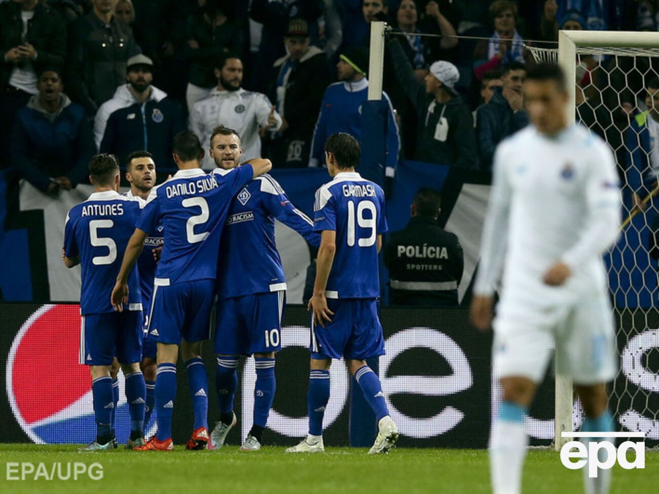 "Динамо" уверенно обыграло "Порту" на выезде