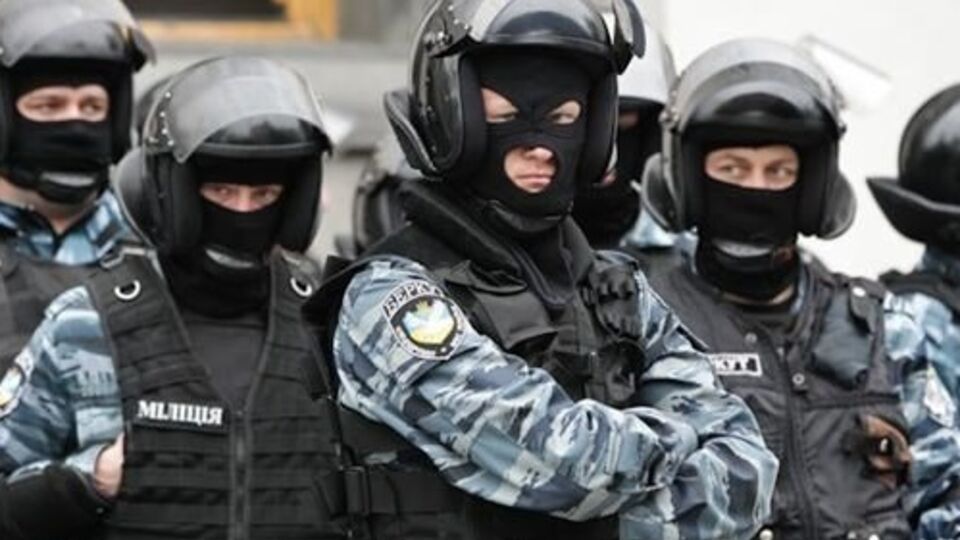 Командиру второй роты киевского "Беркута" предъявлено обвинение