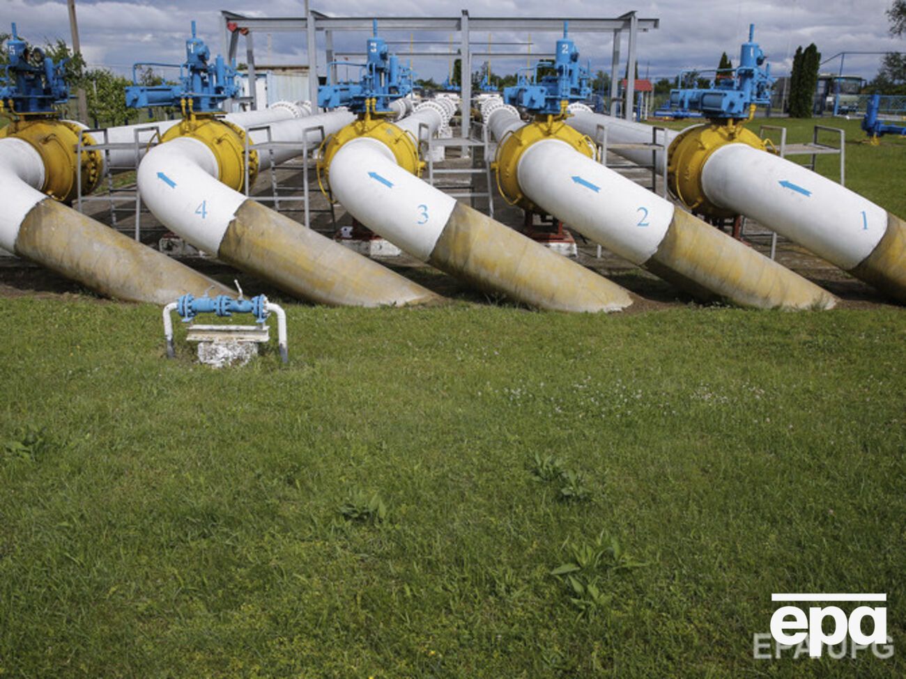 Украина в настоящий момент не нуждается в российском газе, считает премьер