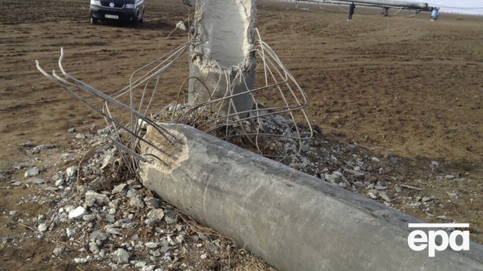 Электроснабжение до сих пор не восстановлено на 303 социально значимых объектах Крыма.