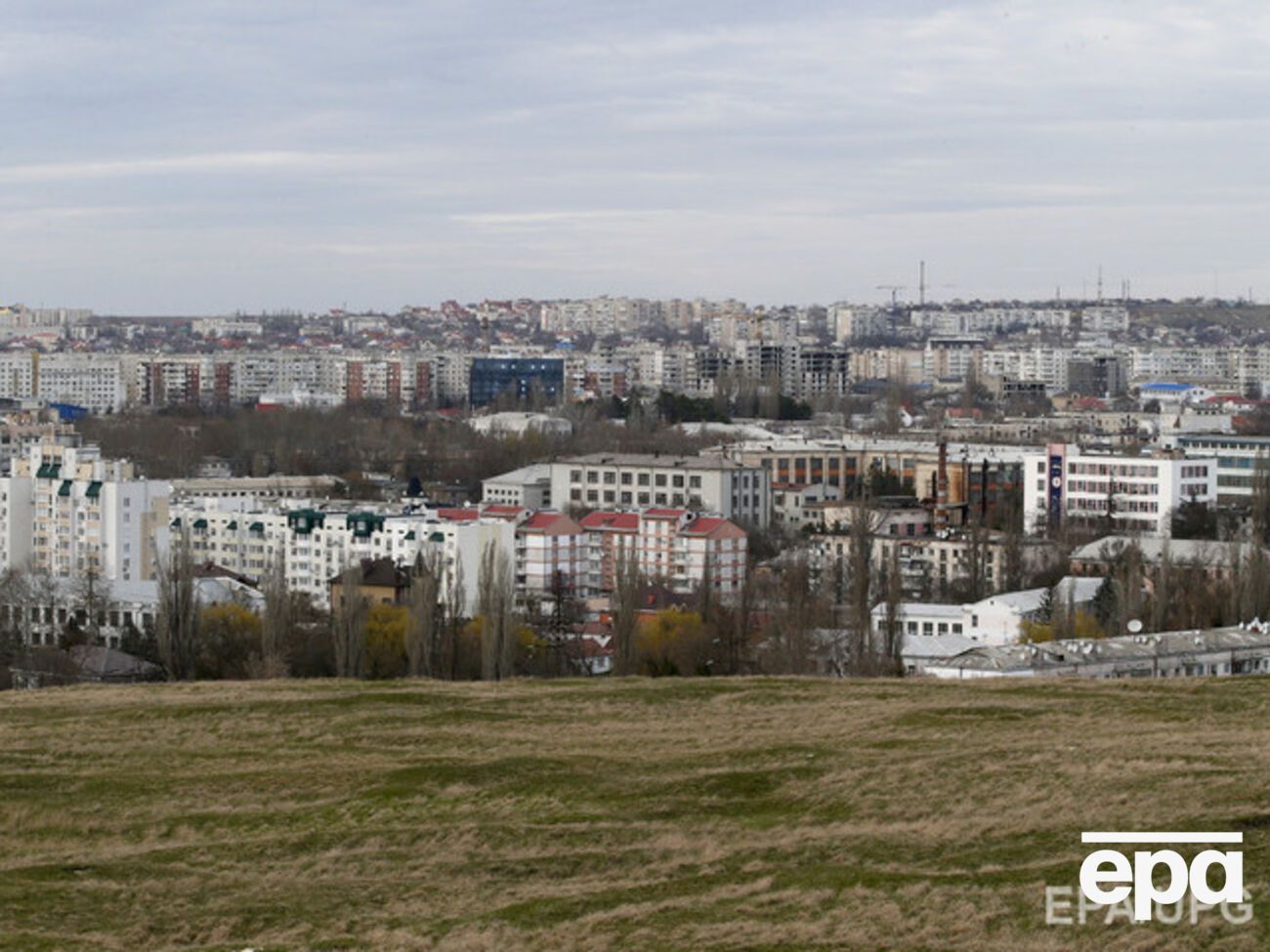 В Симферопольских многоэтажках отключат лифты