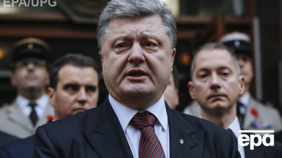 Порошенко надеется на принятие Радой изменений в Конституцию в части судебной реформы до конца зимы