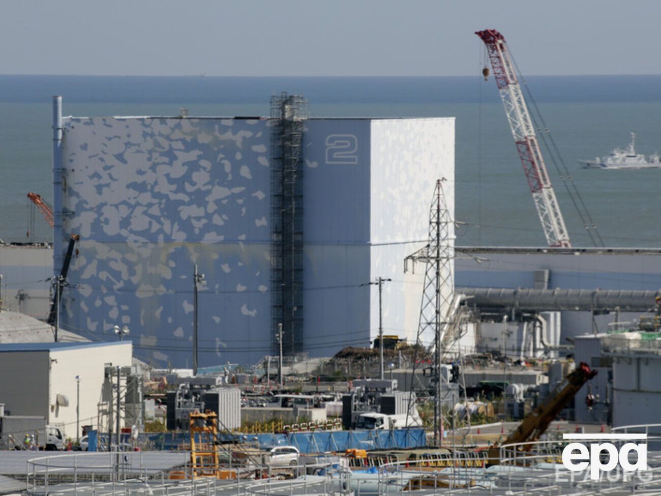 Защитная стена "Фукусимы" уступила натиску грунтовых вод