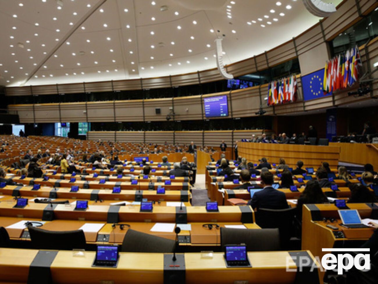 Европарламент принял бюджет на следующий год