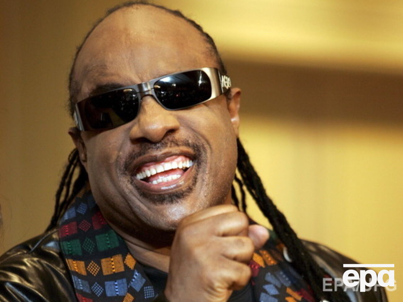 Уандер исполнил собственную песню 1967 года дуэтом