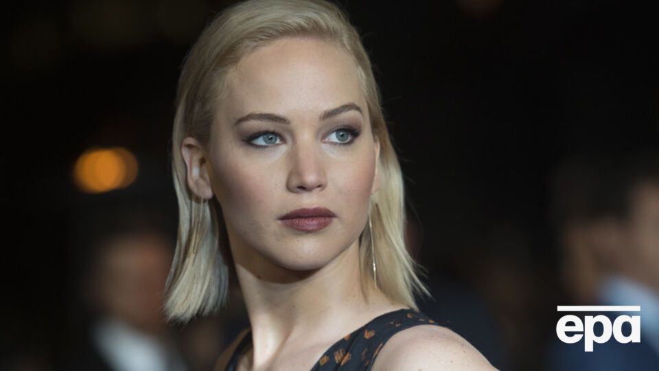 Лоуренс планирует снять комедию об экспериментах психиатров с ЛСД