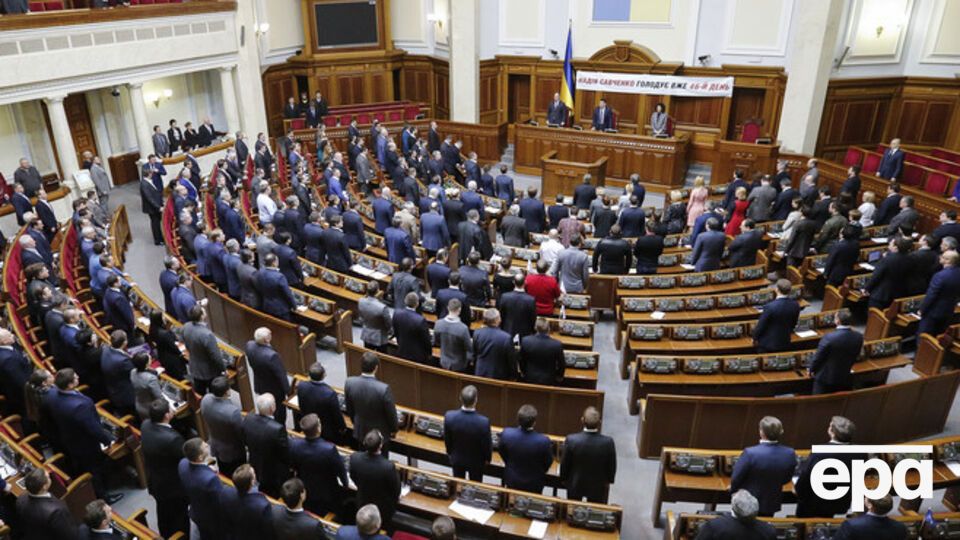 Рада приняла законопроект об обязательном поименном голосовании в первом чтении