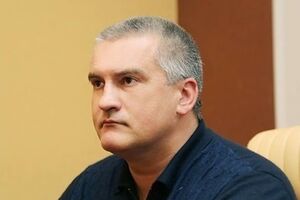 Аксенов оценил работу оккупационной власти на четверку