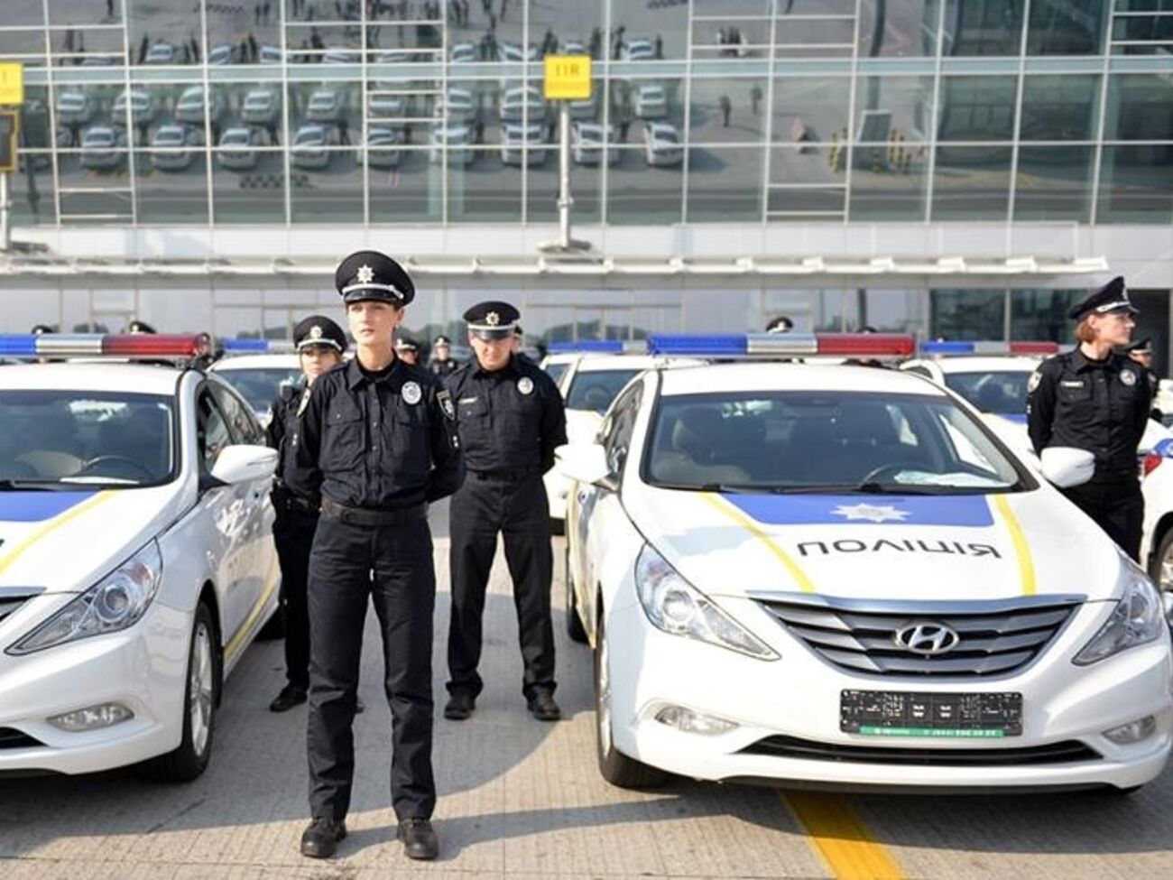 Мустафа Найем:&nbsp;В ближайшие дни состоится присяга патрульных полицейских в "моих&rdquo; первых городах &ndash; Ужгороде и Мукачево