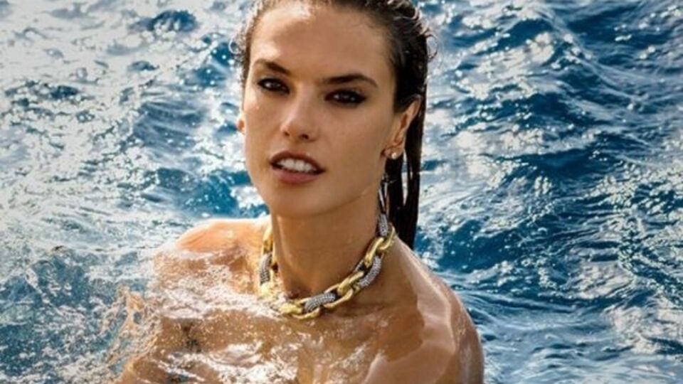 Амбросио назвали самой сексуальной бизнесвумен