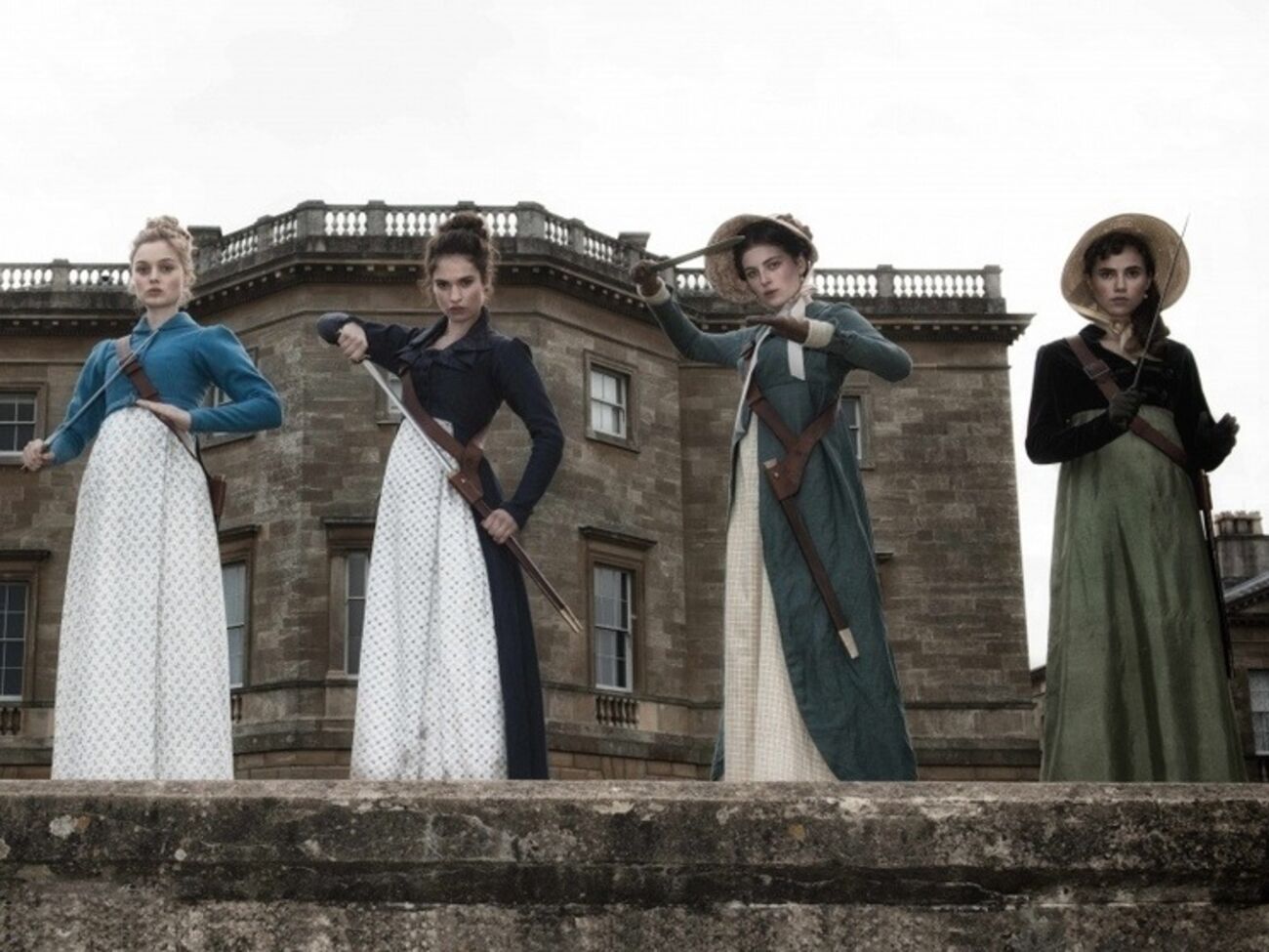 Героини ленты будут бороться против зомби