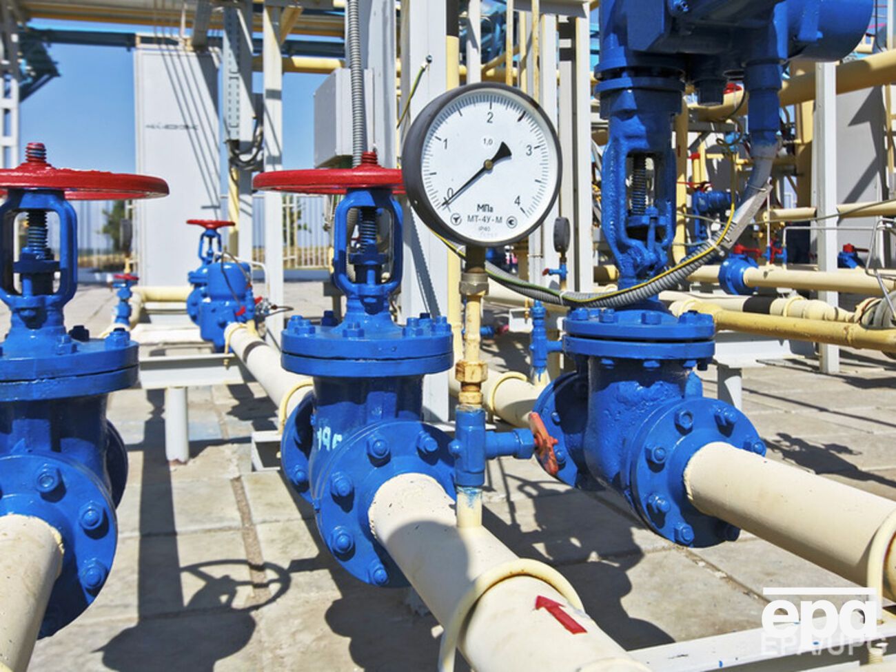 Российский газ может поступить в Украину только по реверсу