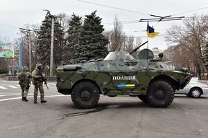 Мариуполь и Красноармейск круглосуточно патрулируют 38 групп быстрого реагирования