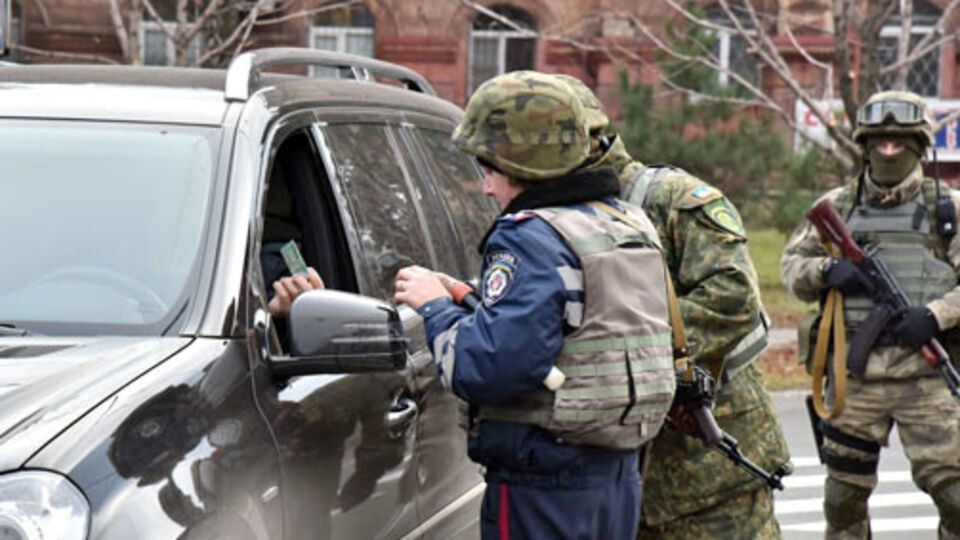 Полиция в день выборов работает в усиленном режиме