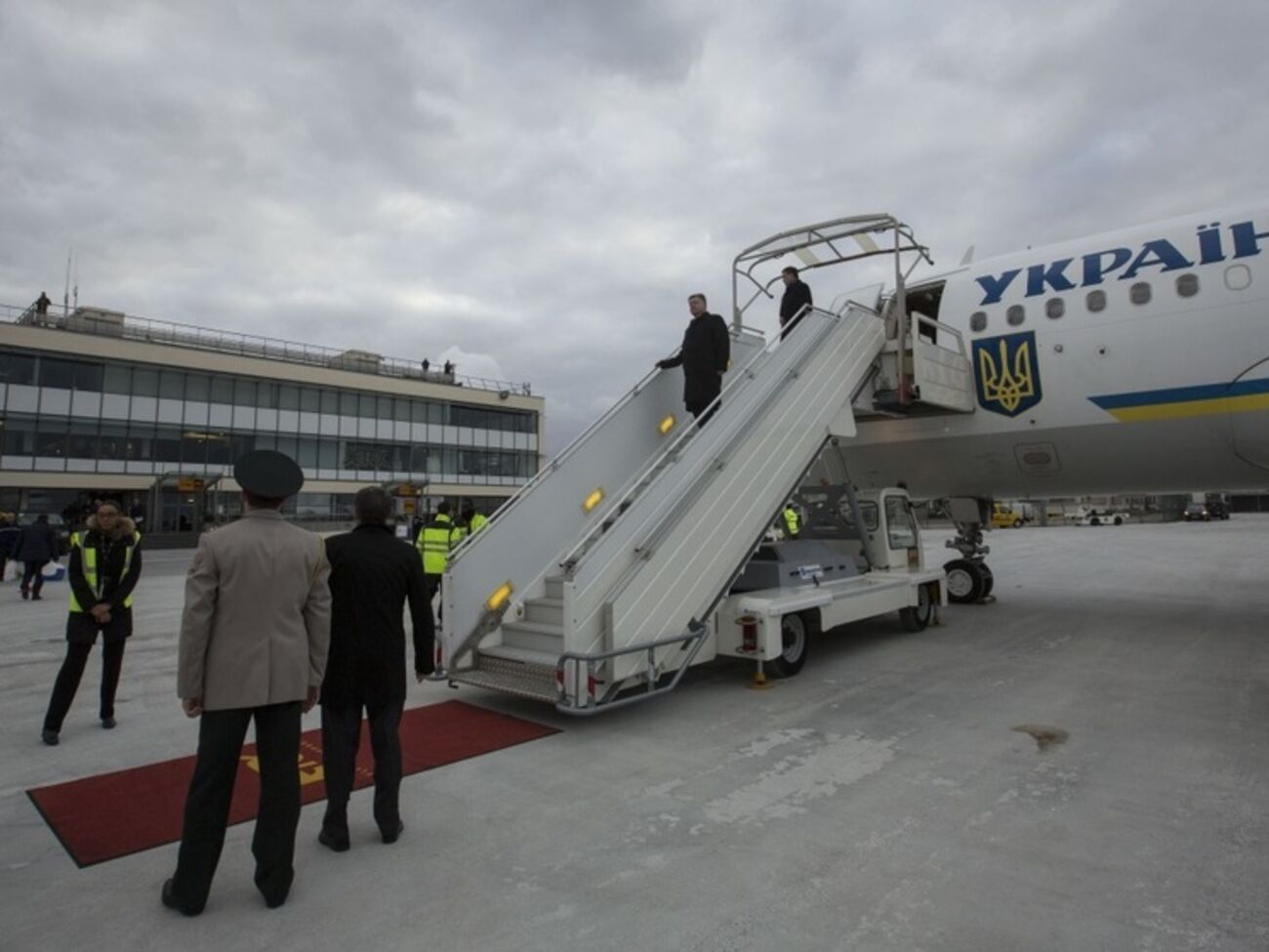 Порошенко может встретиться с Обамой в Париже