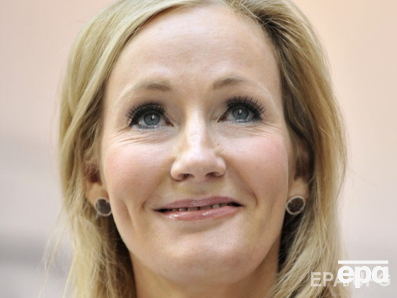 Роулинг работает над новой детской книгой