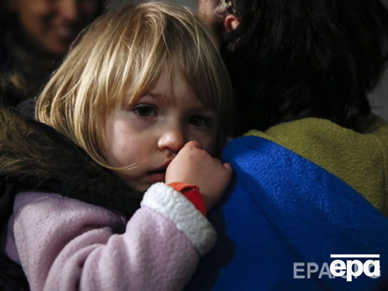 Новый закон упрощает получение справок для переселенцев